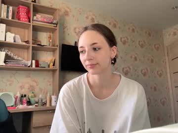 Linwanders August 01, 2025 Chaturbate stream image