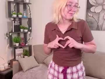 Ilenechrabaszcz August 01, 2025 Chaturbate stream image