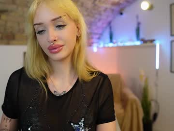Gia_Storm_ August 01, 2025 Chaturbate stream image