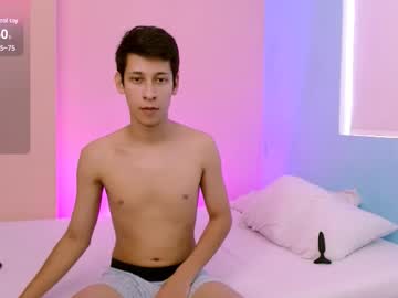 Ismael_Petit18 August 01, 2025 Chaturbate stream image
