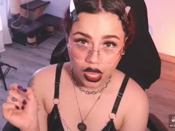 Marsdoll August 01, 2025 Chaturbate stream image