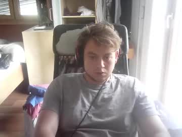 Iloveyoutoo2000 August 02, 2025 Chaturbate stream image