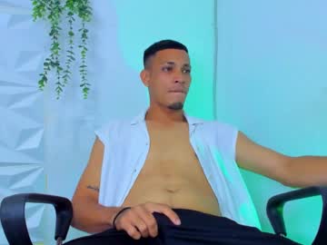 Dave_Skinnycum420 August 02, 2025 Chaturbate stream image