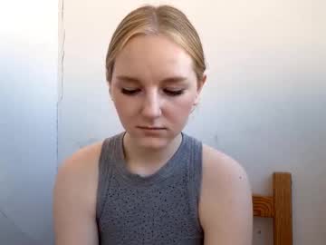 Kirstievelasco August 02, 2025 Chaturbate stream image