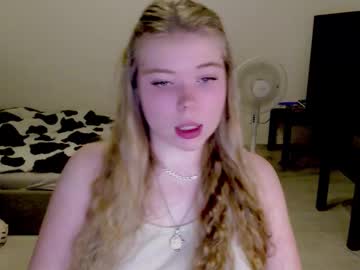 Kitten_Jenny01 August 02, 2025 Chaturbate stream image