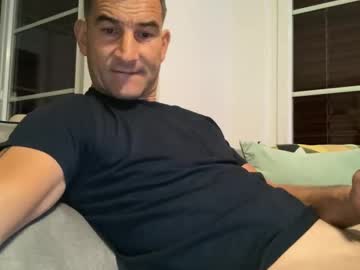 Mesarek1a August 03, 2025 Chaturbate stream image