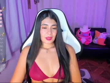 Aylenmiller_ August 03, 2025 Chaturbate stream image