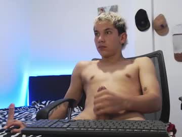 Thomas_Foxi August 03, 2025 Chaturbate stream image