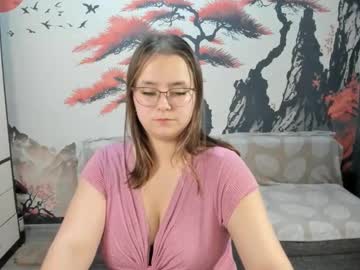 Blum_Fire August 03, 2025 Chaturbate stream image