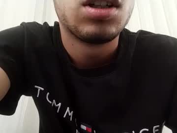 Innocent_18age August 03, 2025 Chaturbate stream image