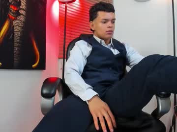 Nino_Bonnucci August 03, 2025 Chaturbate stream image