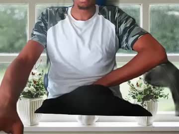 Biggeroncam August 03, 2025 Chaturbate stream image