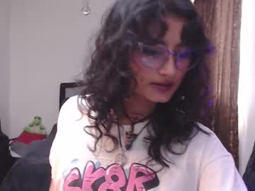 Lili_Clan August 03, 2025 Chaturbate stream image
