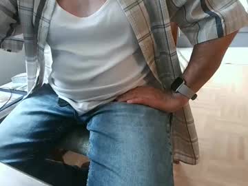 Rolandloser1000 August 03, 2025 Chaturbate stream image