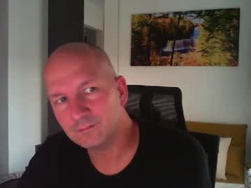 Dischu August 03, 2025 Chaturbate stream image
