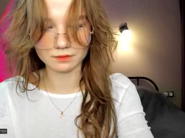 Hey_Tyankaaaa August 03, 2025 Chaturbate stream image