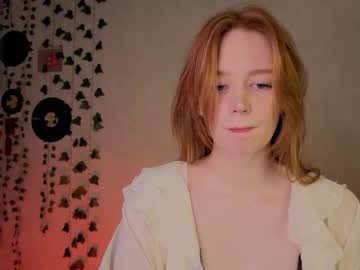 Carolinnk August 03, 2025 Chaturbate stream image