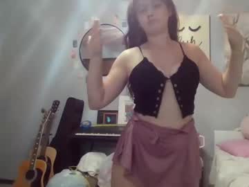 Littlemissvelvet August 04, 2025 Chaturbate stream image