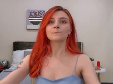 Kellystoneys August 04, 2025 Chaturbate stream image