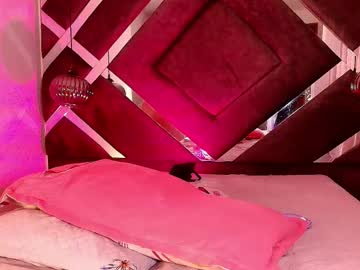 Sara_Lopee1 August 04, 2025 Chaturbate stream image