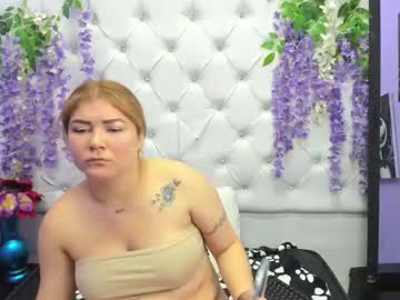 Roselyn_Arnold August 04, 2025 Chaturbate stream image