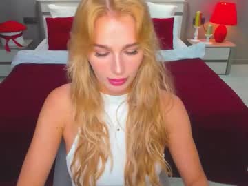 Flora_Kisses August 04, 2025 Chaturbate stream image