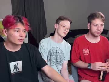 Your_Iris August 04, 2025 Chaturbate stream image