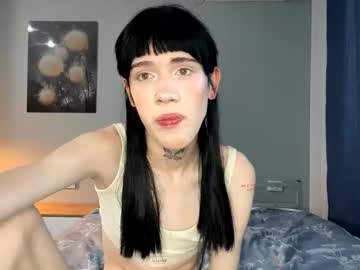 Mun_Poli August 04, 2025 Chaturbate stream image