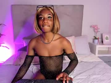 Shelsy_Issy August 04, 2025 Chaturbate stream image