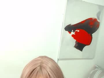 Violet_Moon17 August 05, 2025 Chaturbate stream image