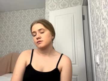 Blondellwoodroof August 05, 2025 Chaturbate stream image