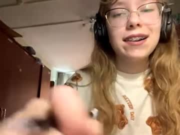 Alanehadaller August 05, 2025 Chaturbate stream image