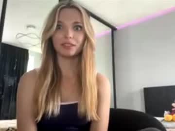 Mildaleggette August 05, 2025 Chaturbate stream image