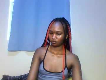 Prettie_Candy9 August 05, 2025 Chaturbate stream image
