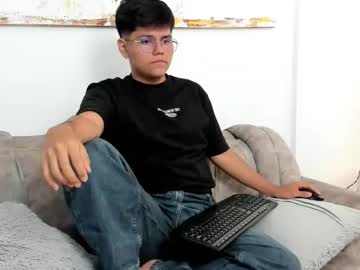 Moonreyx August 05, 2025 Chaturbate stream image