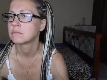 Ronda_Roni August 05, 2025 Chaturbate stream image