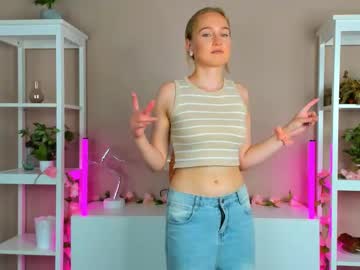 Alyshaperkowski August 05, 2025 Chaturbate stream image