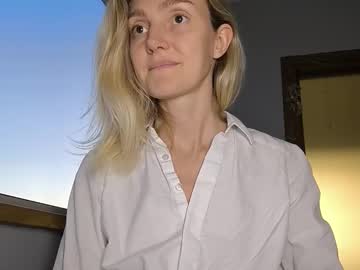 Elyrasnarl August 05, 2025 Chaturbate stream image