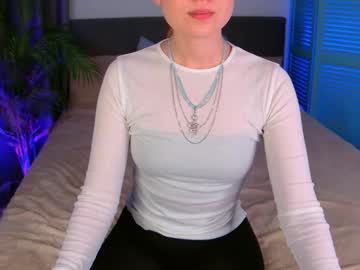 Maddygarcia August 05, 2025 Chaturbate stream image