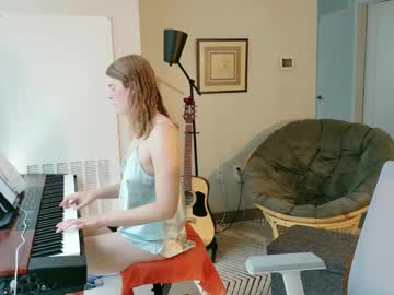 Rose77782 August 05, 2025 Chaturbate stream image