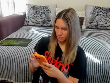 Kendra_Xx_ August 06, 2025 Chaturbate stream image