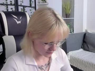 Iolabennings August 06, 2025 Chaturbate stream image