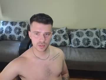 Johnnylove21 August 06, 2025 Chaturbate stream image