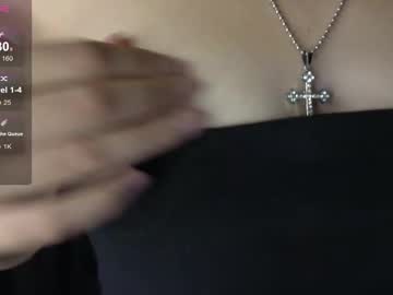 Debihenks August 06, 2025 Chaturbate stream image