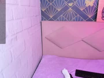 Emily_Collins__ August 06, 2025 Chaturbate stream image
