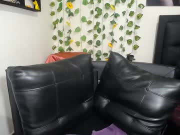 Olivia_02 August 06, 2025 Chaturbate stream image