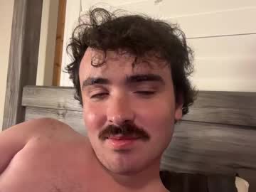 Hunterbentleyy stream photo from August 07, 2025