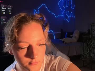 Lunashelter August 07, 2025 Chaturbate stream image