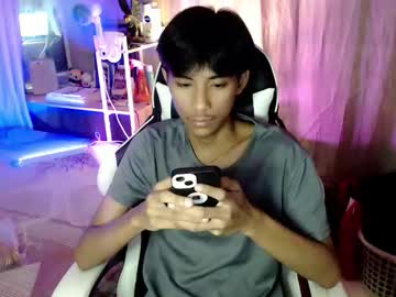 Fineboii_Rey18 August 07, 2025 Chaturbate stream image