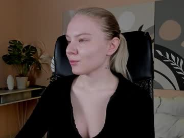 Aprilserenity August 08, 2025 Chaturbate stream image